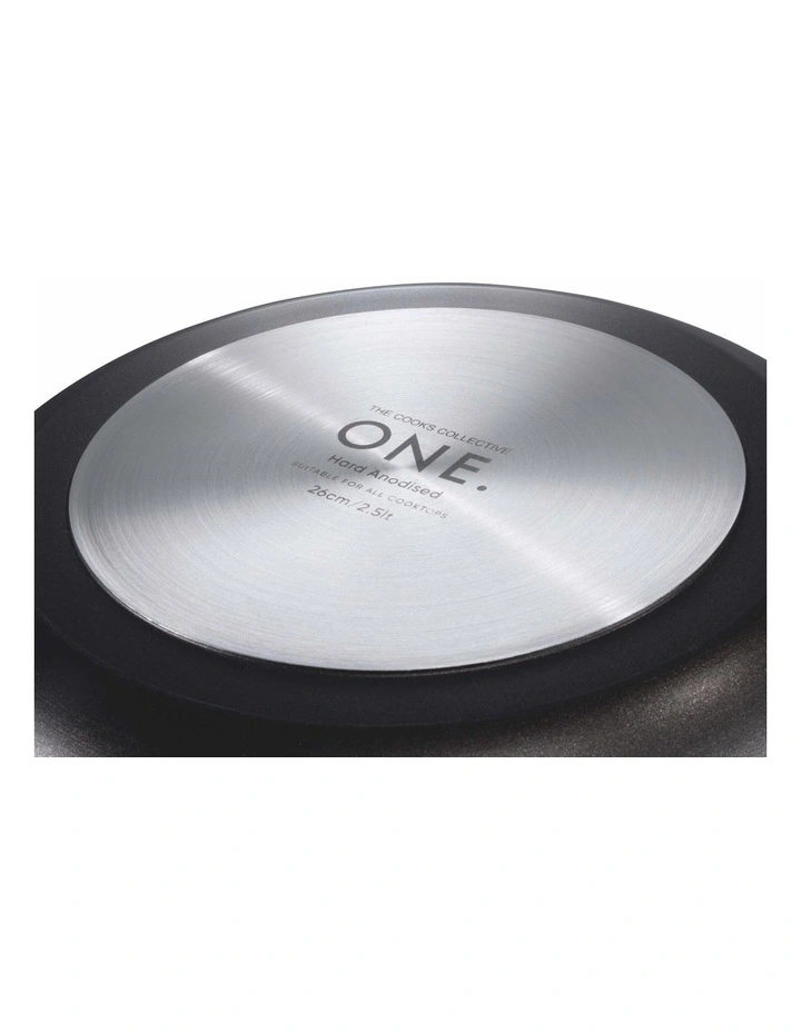 ONE Hard Anodised 32cm Wok With Lid - Image 2